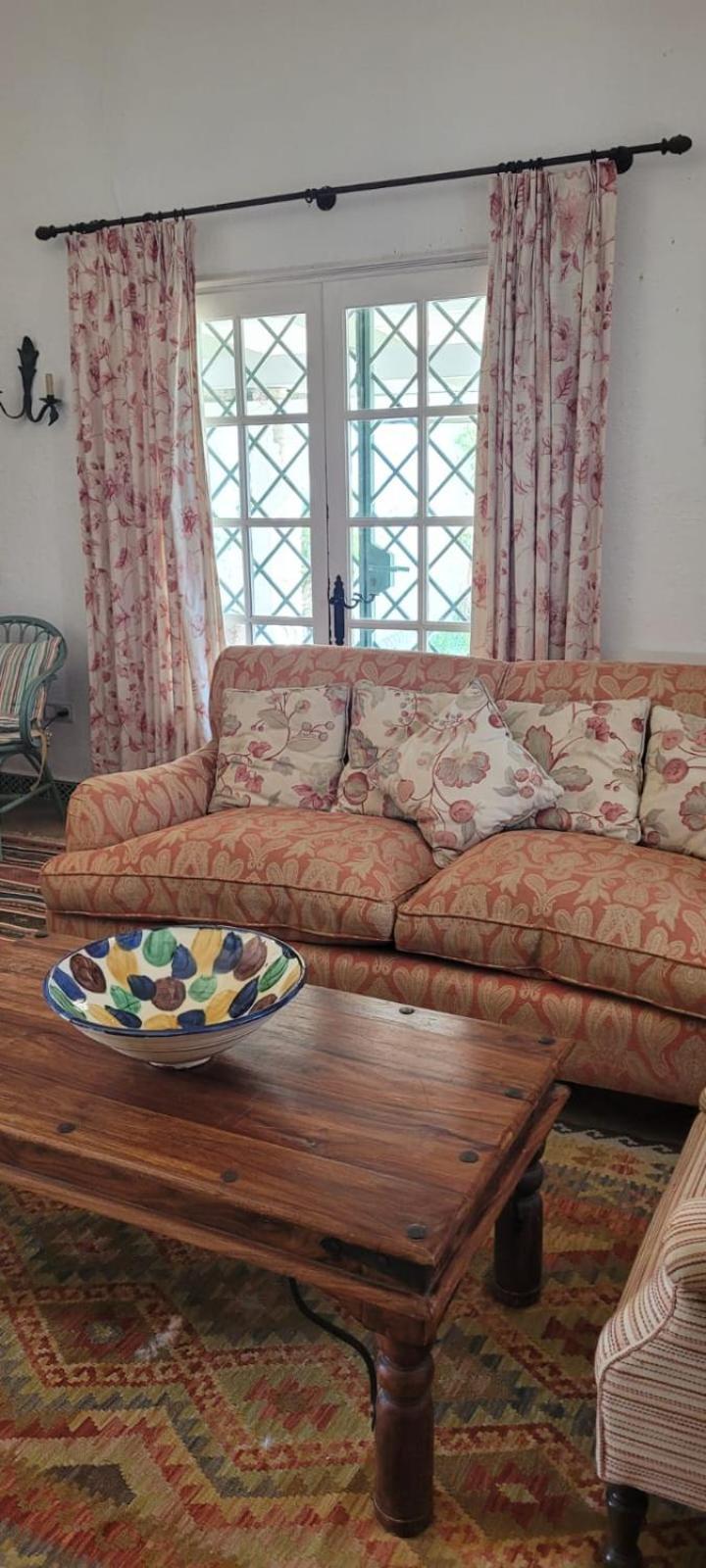 Georgesville Guest house